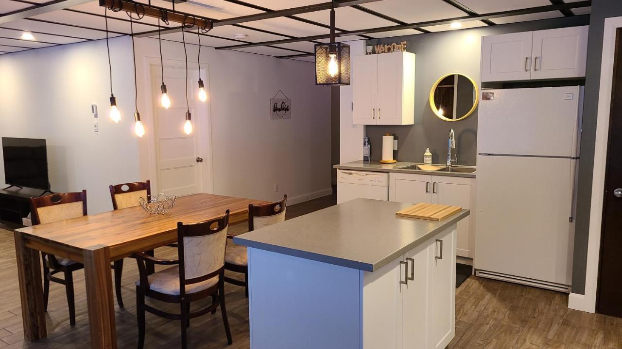 Condo-Chalet De La Vallee D'Edouard LʼAnse-Saint-Jean Eksteriør billede